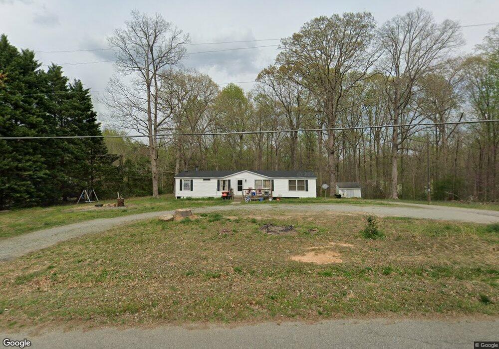 2605 Mountain View Rd, Powhatan, VA 23139 - photo 1