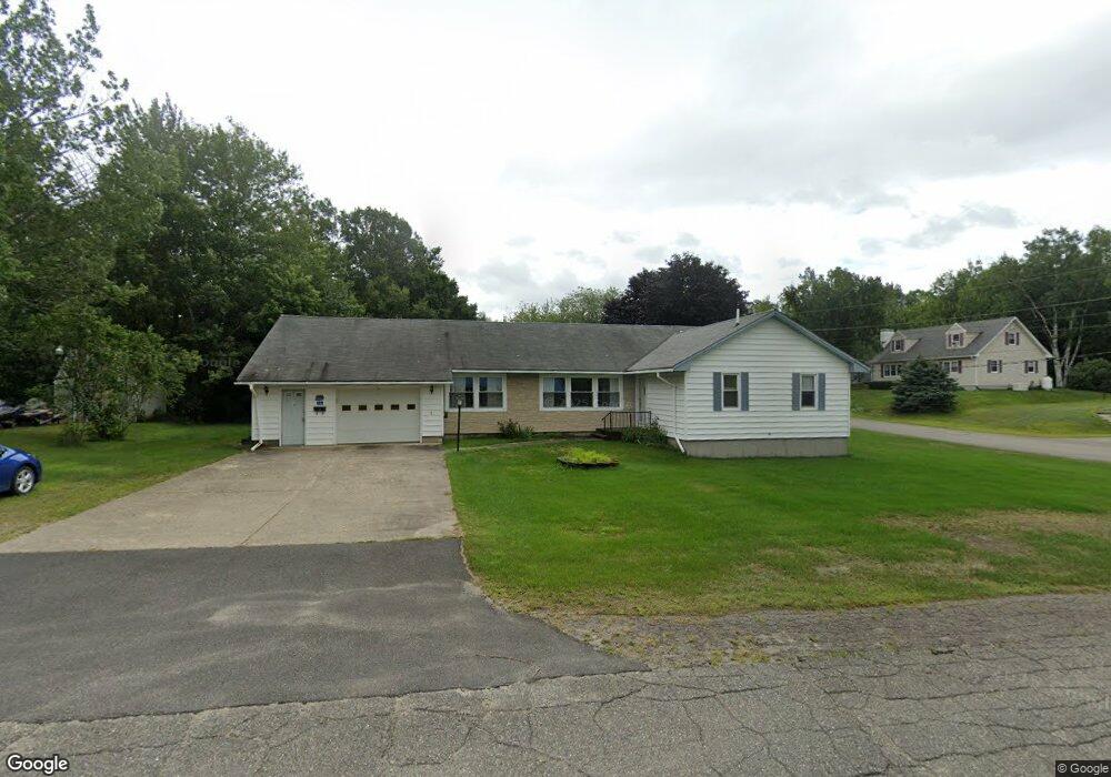 16 Alpine Dr, Millinocket, ME 04462 - photo 1