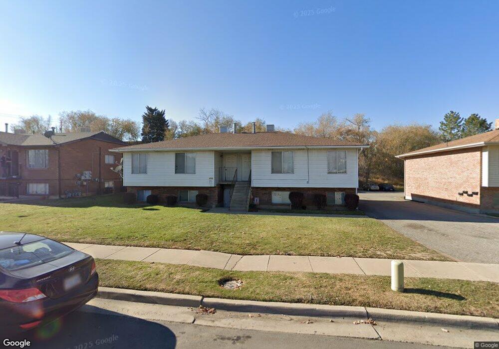 4777 S 1800 W unit 2, Roy, UT 84067 - photo 1