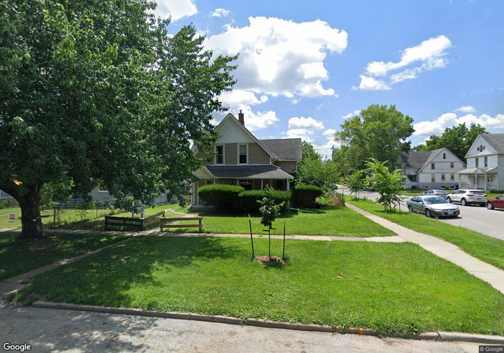 2143 W 5th St, Davenport, IA 52802 - photo 1