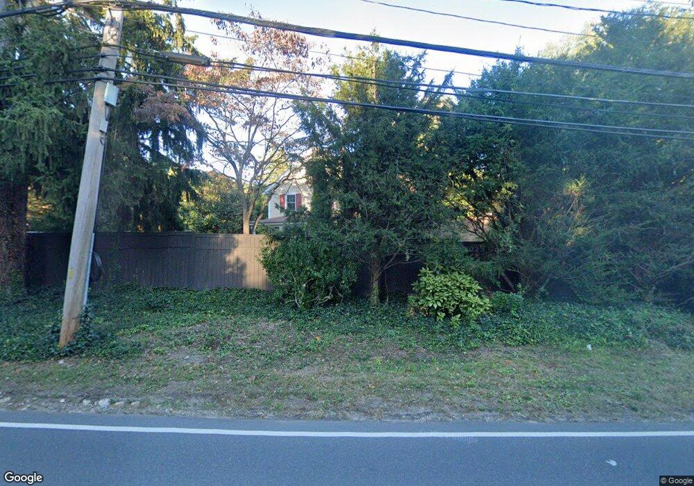 168 Brookville Rd, Glen Head, NY 11545 - photo 1