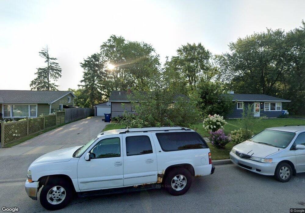 1501 N Berwick Blvd, Waukegan, IL 60085 - photo 1