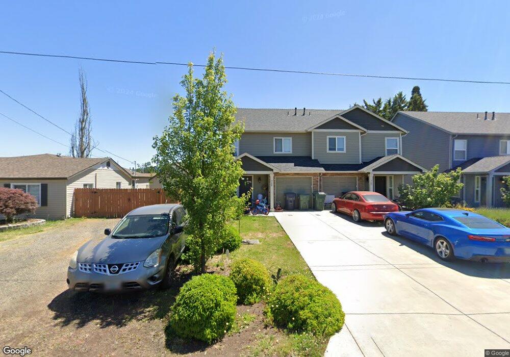 729 Log Cabin St, Independence, OR 97351 - photo 1