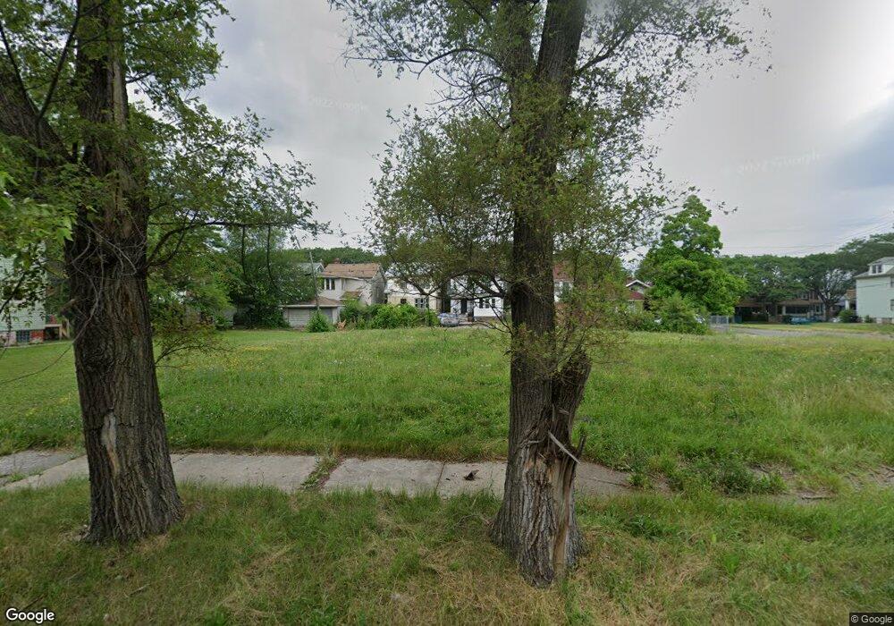 2916 Blaine St, Detroit, MI 48206 - photo 1