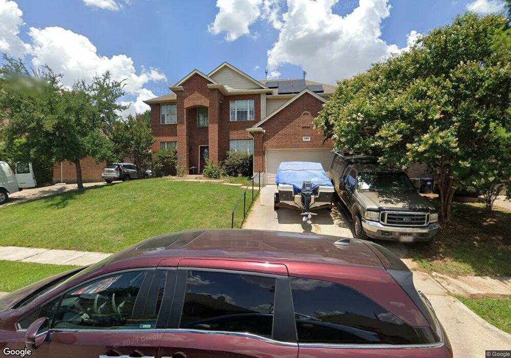 1705 Buena Vista Dr, Denton, TX 76210 - photo 1