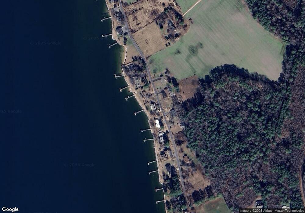 17855 River Shore Dr, Tall Timbers, MD 20690 - photo 1