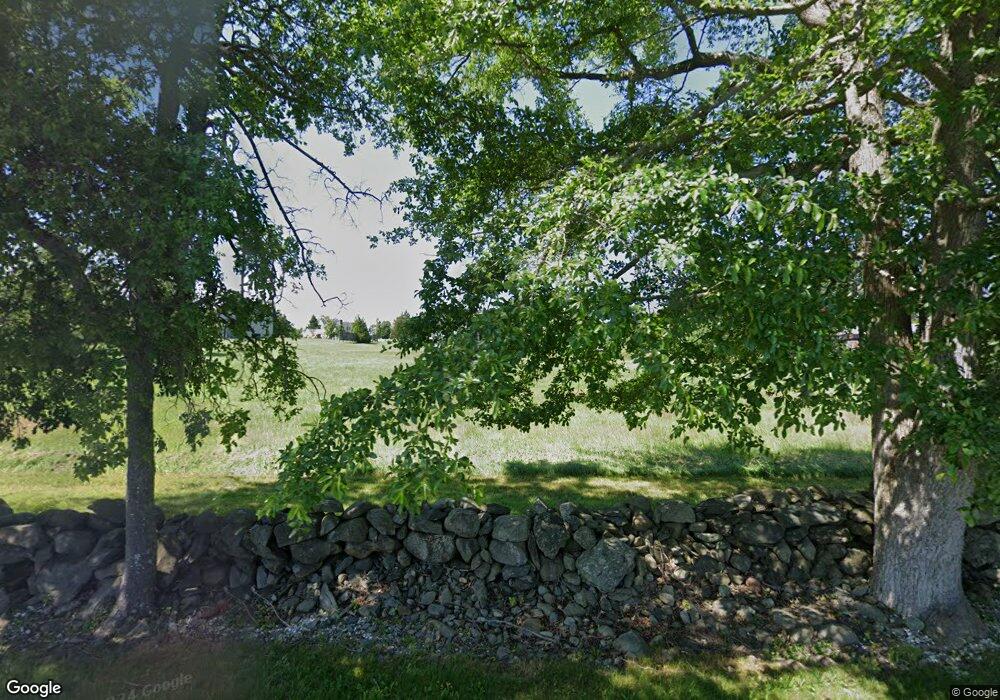 157 Touisset Rd, Warren, RI 02885 - photo 1