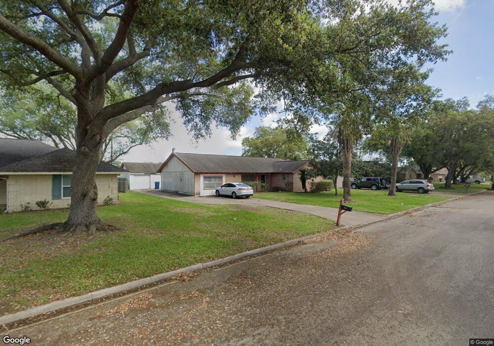 4001 Heatherglen St, Bay City, TX 77414 - photo 1