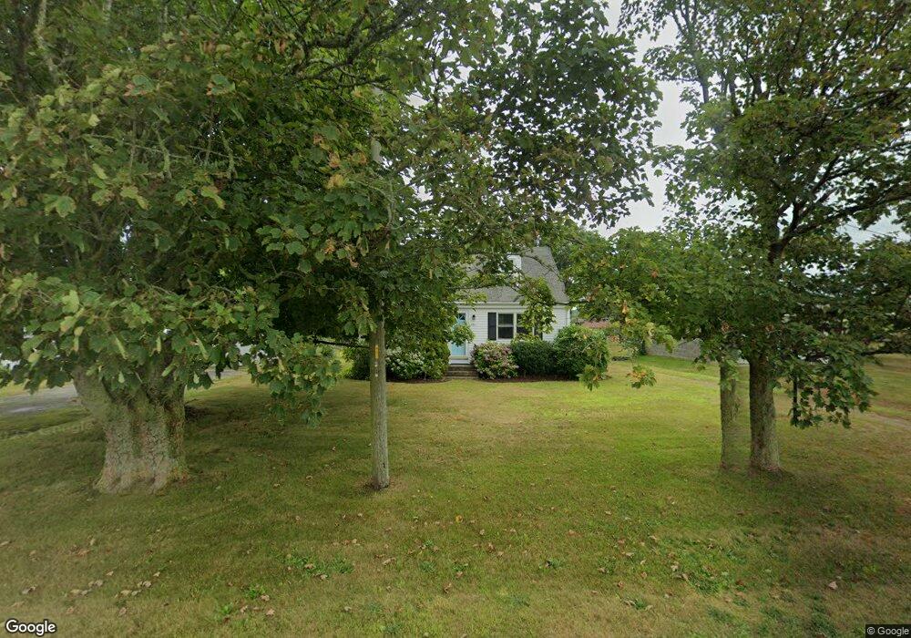 932 Horseneck Rd, Westport, MA 02790 - photo 1