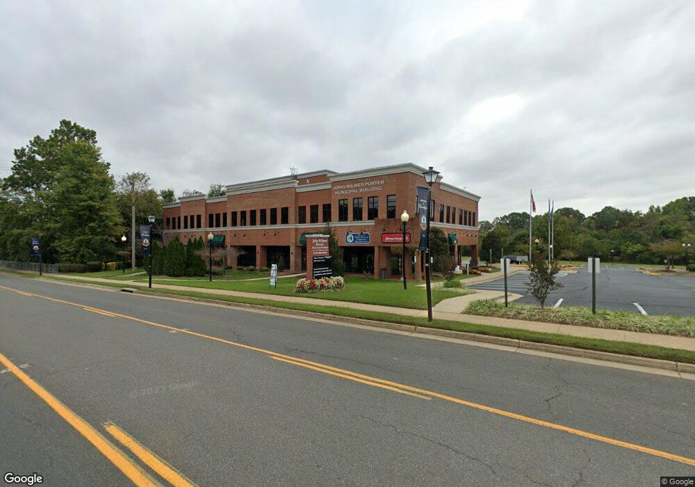 17739 Main St unit 320, Dumfries, VA 22026 - photo 1