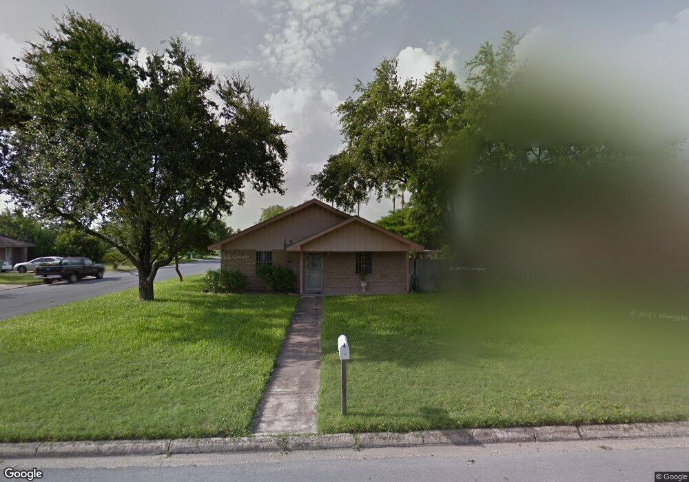 112 Becker St, Alamo, TX 78516 - photo 1