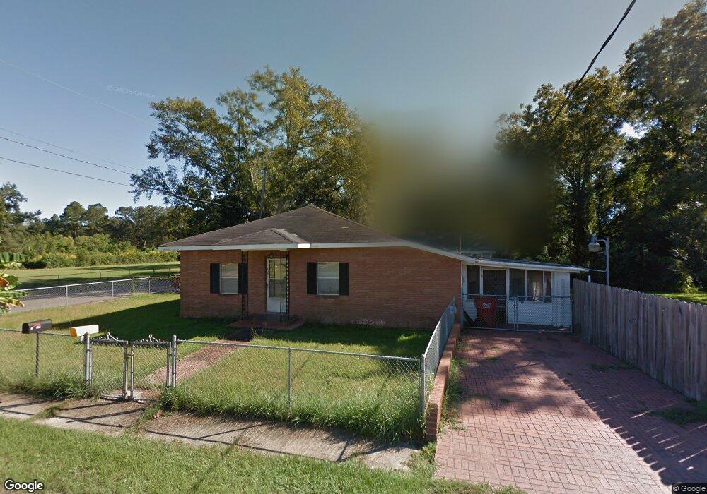 1501 Eighth Ave, Picayune, MS 39466 - photo 1