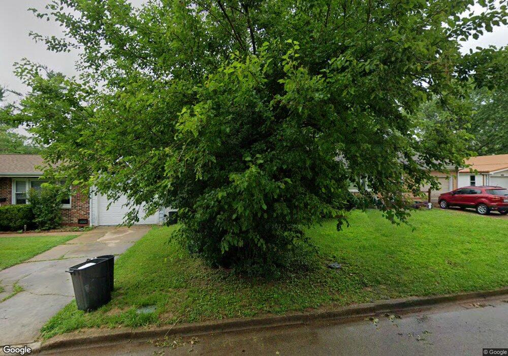 325 Aldergate St, Farmington, MO 63640 - photo 1