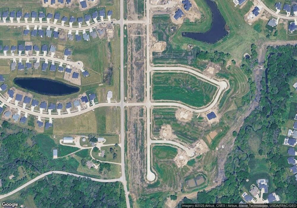 18190 NW Alderleaf Dr, Clive, IA 50325 - photo 1