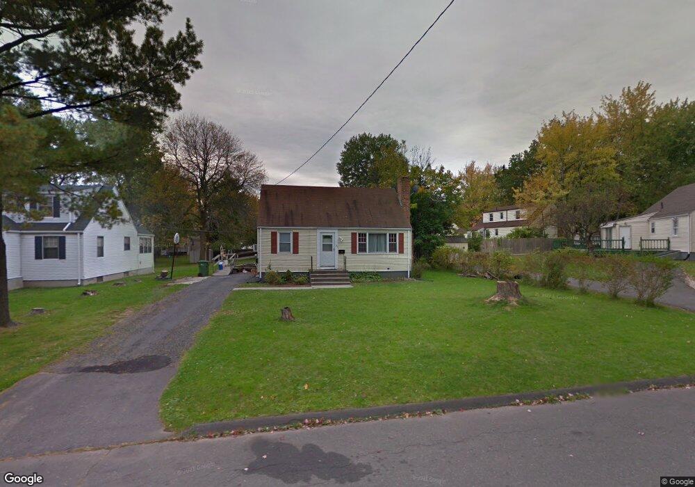 83 Becker Cir, Windsor, CT 06095 - photo 1