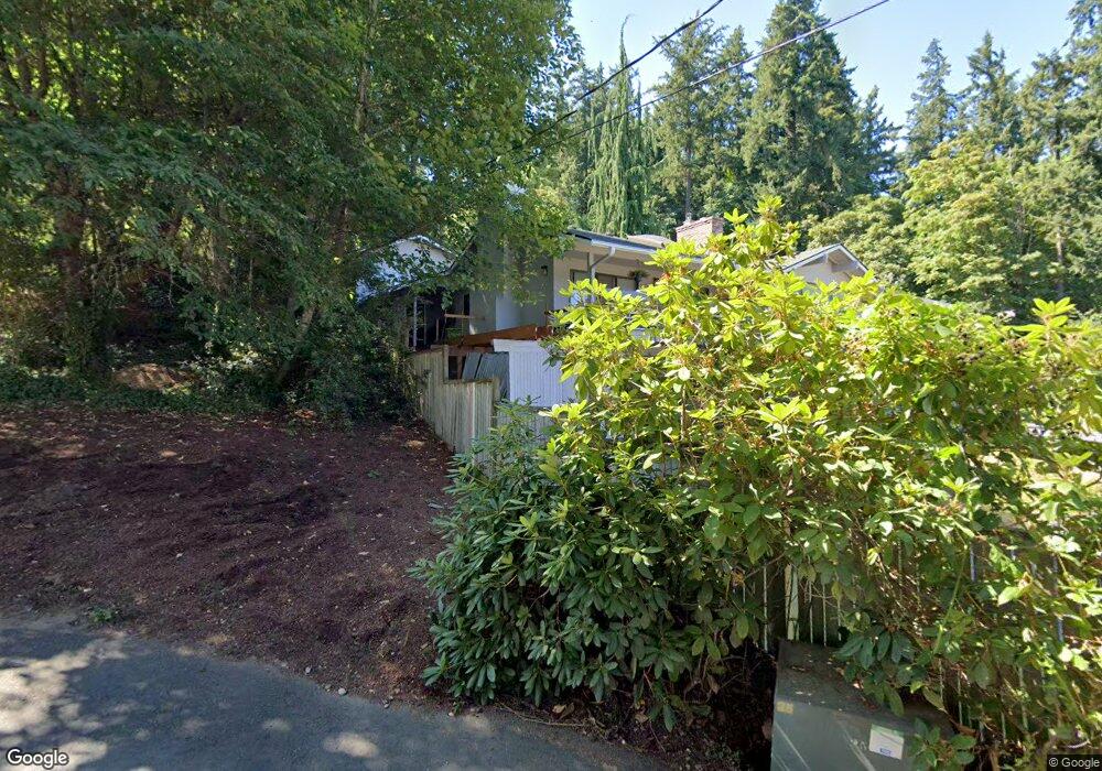 4746 E Mercer Way, Mercer Island, WA 98040 - photo 1