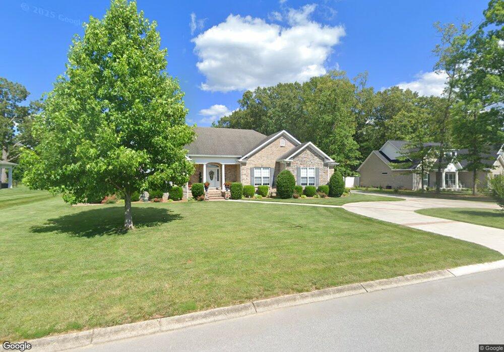 32 N Kensington Ct, Manchester, TN 37355 - photo 1