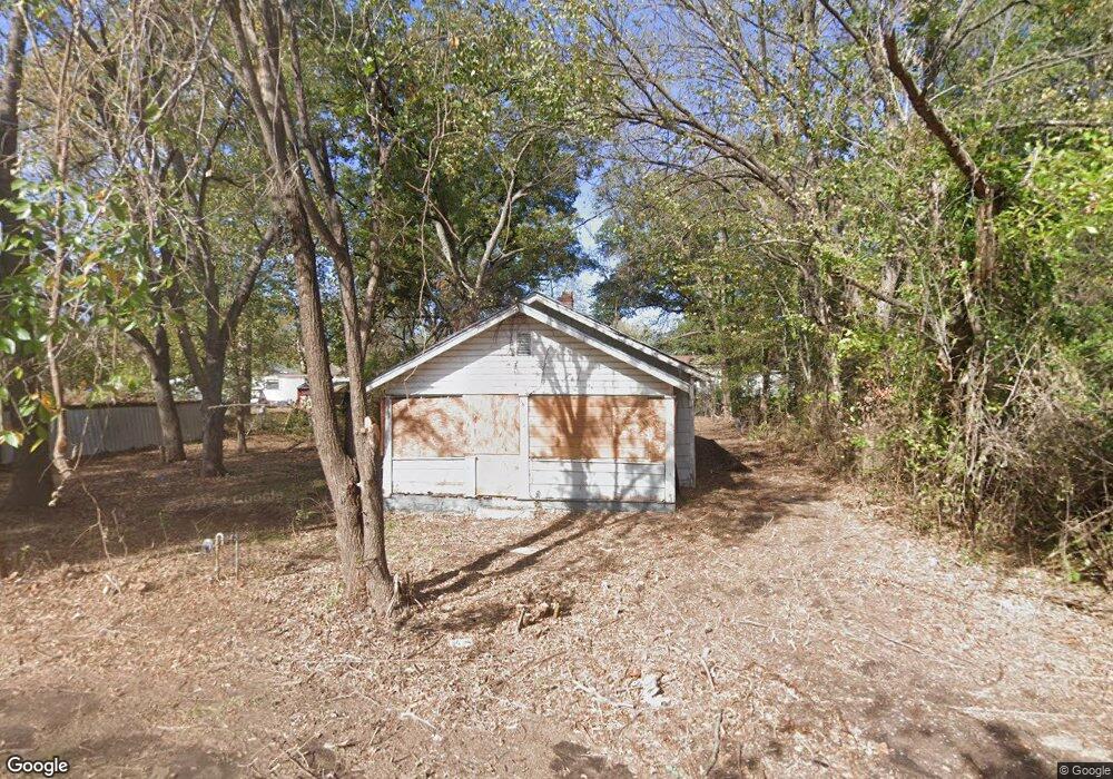 603 W 16th St, Okmulgee, OK 74447 - photo 1