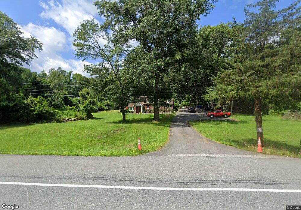 5715 Hawthorne Rd, La Plata, MD 20646 - photo 1