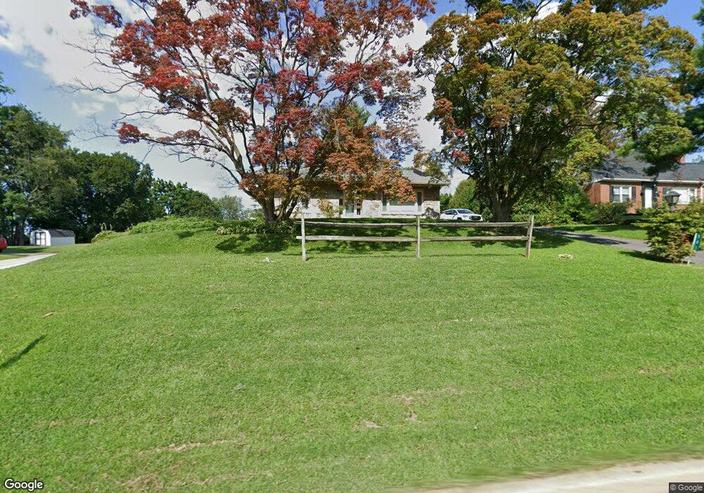 501 Lampeter Rd, Lancaster, PA 17602 - photo 1