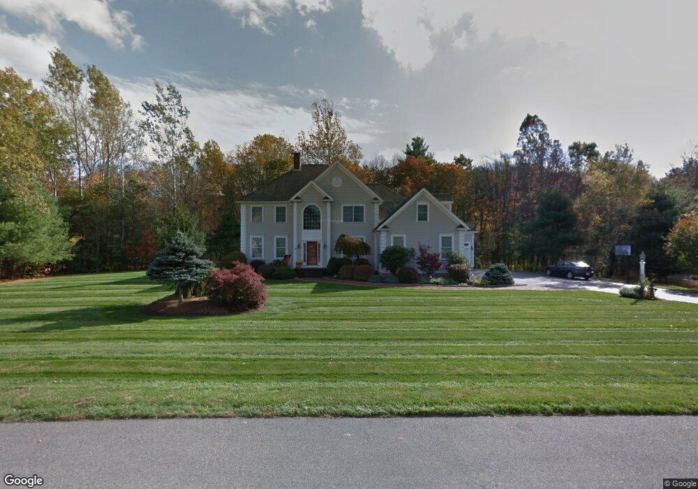 18 Talbott Farm Dr, Mendon, MA 01756 - photo 1