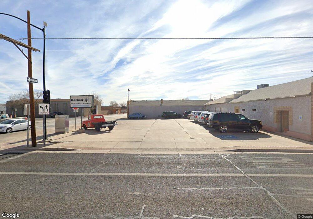 211 N Williamson Ave, Winslow, AZ 86047 - photo 1