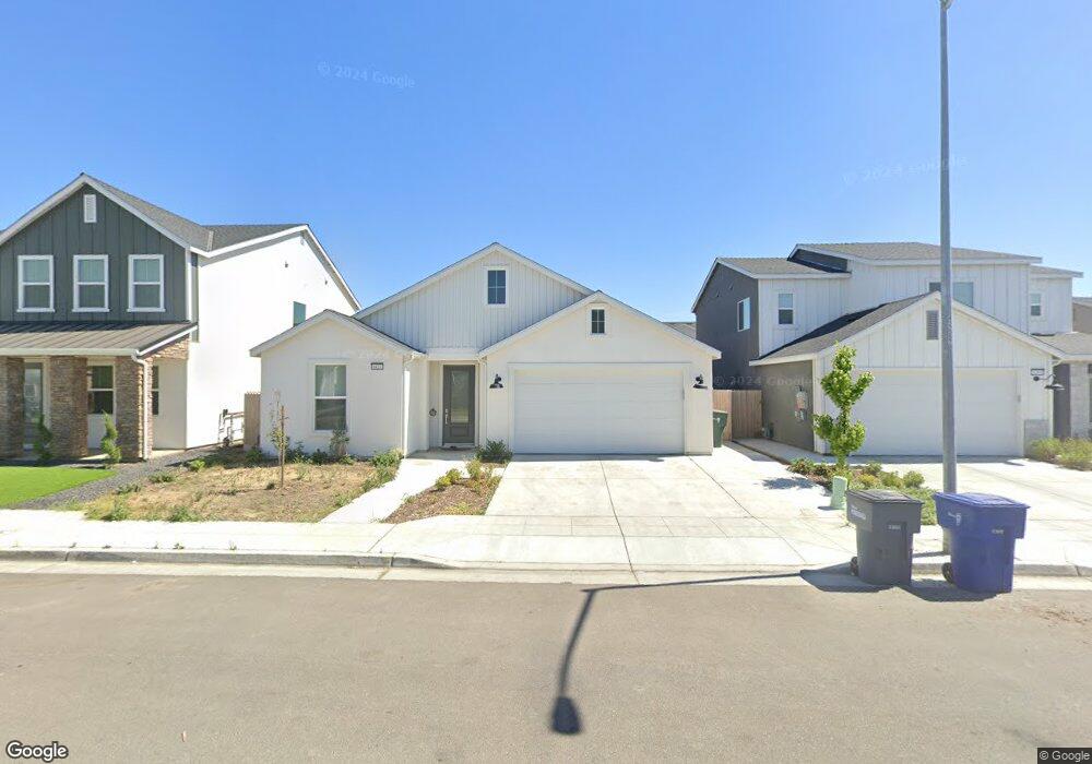 6413 E Giavanna Ave, Fresno, CA 93727 - photo 1