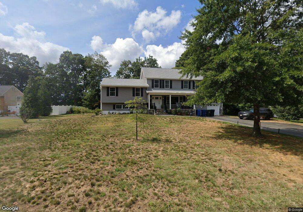 172 Riveredge Rd, Tinton Falls, NJ 07724 - photo 1