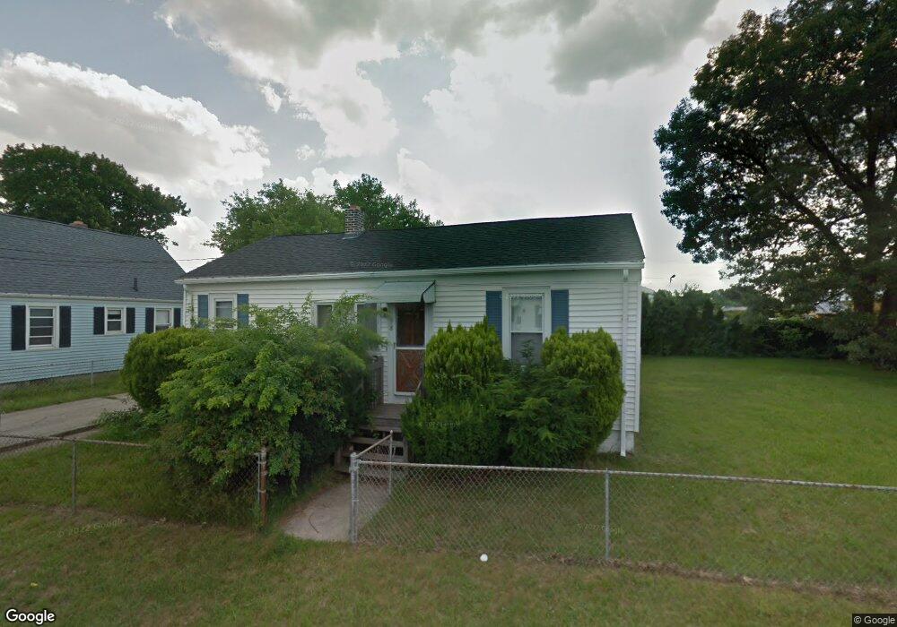 38 Cedarbrook Rd, Pawtucket, RI 02861 - photo 1