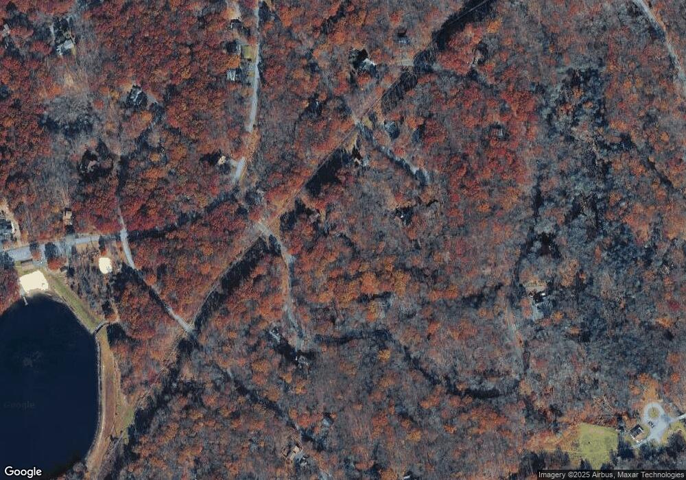 190 Sparrow Rd, Pocono Mountain Lake Estates, PA 18324 - photo 1