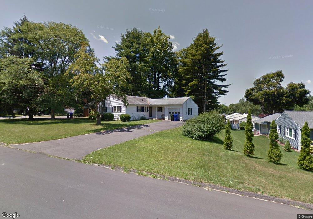 146 Brentwood Rd, Newington, CT 06111 - photo 1