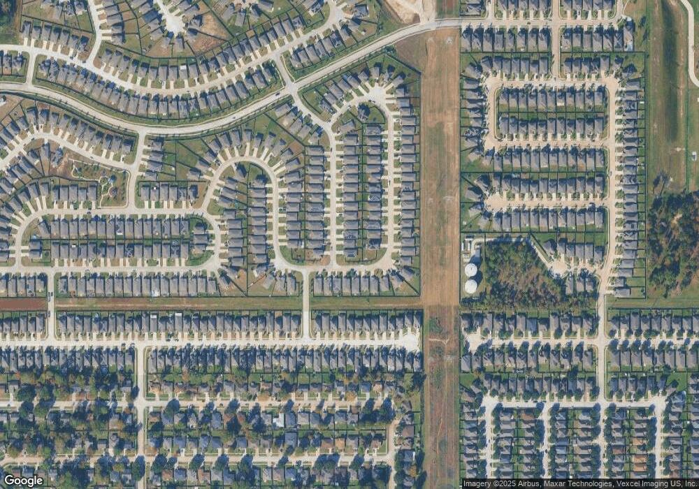 15206 Central Lakes Dr, Humble, TX 77396 - photo 1