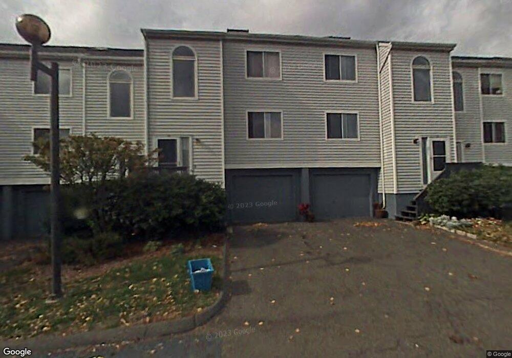 21 Valley Run Dr unit 21, Cromwell, CT 06416 - photo 1