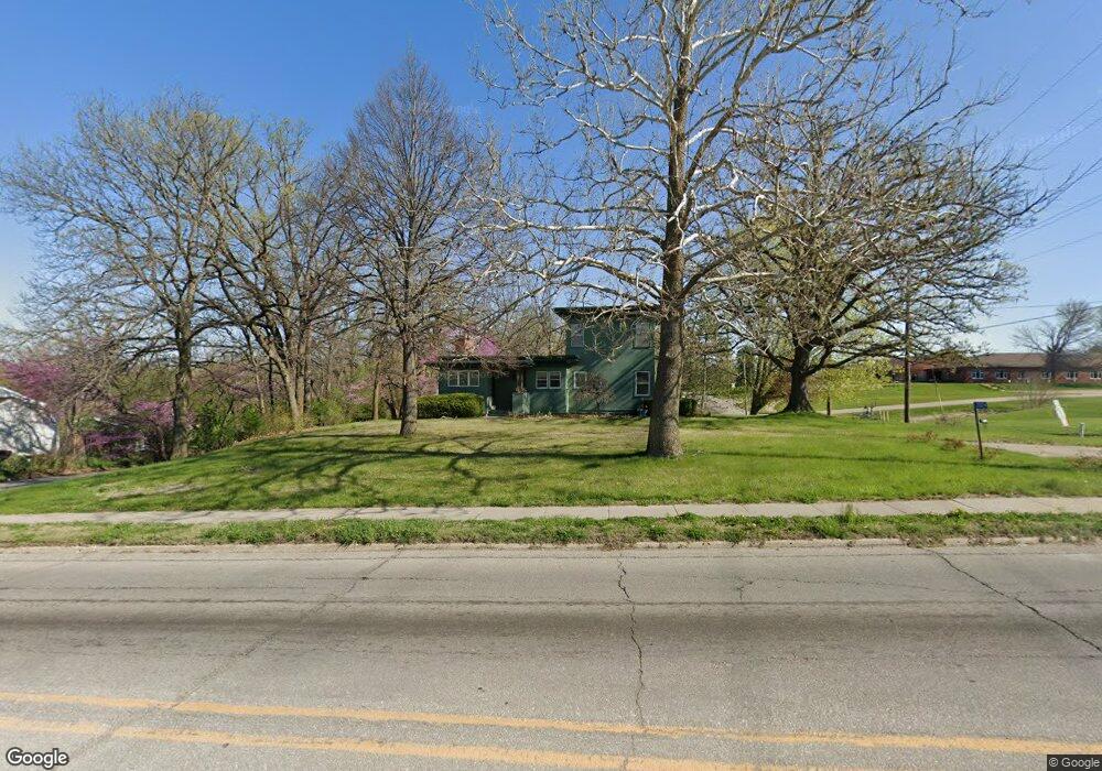 2024 1st Ave W, Newton, IA 50208 - photo 1