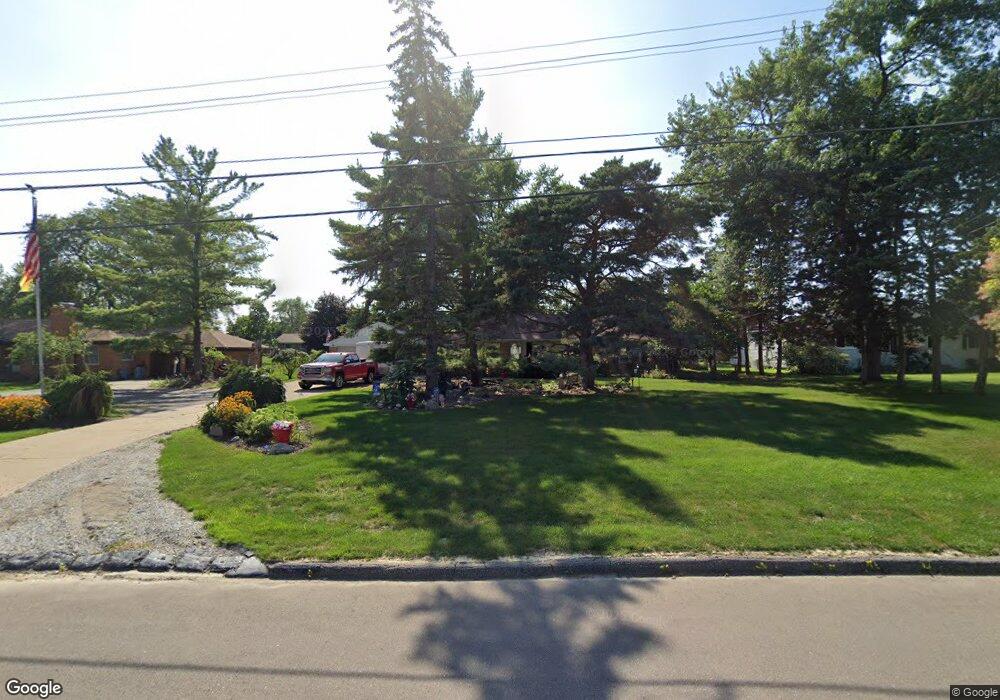 3020 Curtis Dr, Flint, MI 48507 - photo 1