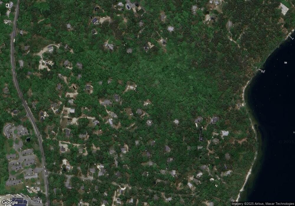 10 Circuit Ave unit 5, Vineyard Haven, MA 02568 - photo 1