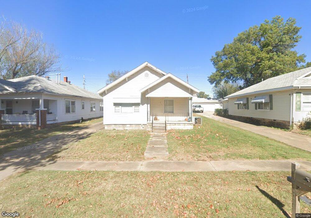 605 E 13th St, Okmulgee, OK 74447 - photo 1