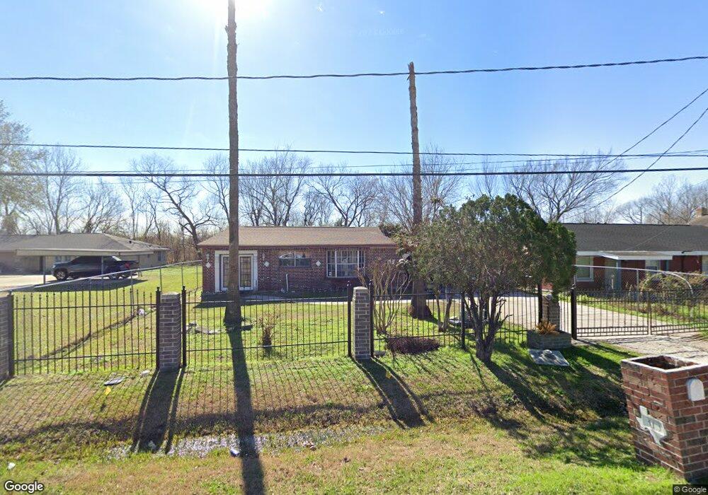 313 Raymac St, Houston, TX 77037 - photo 1