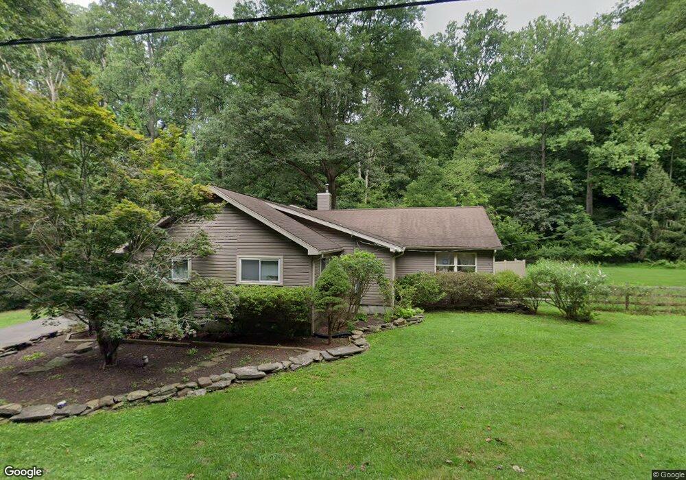 679 Grubbs Mill Rd, West Chester, PA 19380 - photo 1