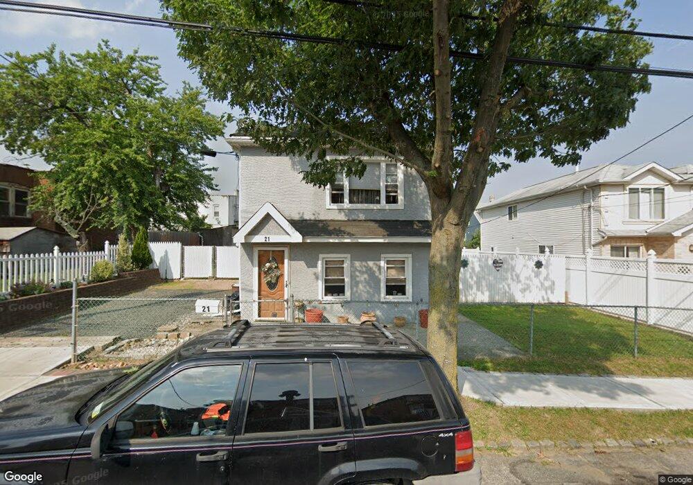 21 Austin Ave, Staten Island, NY 10305 - photo 1