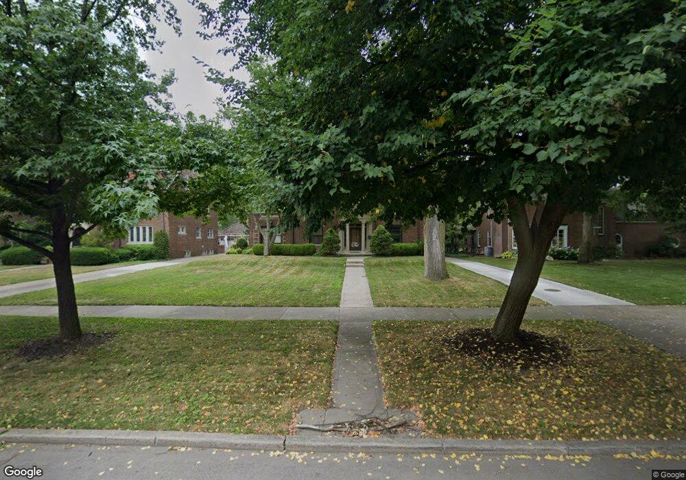 1135 Devonshire Rd, Grosse Pointe Park, MI 48230 - photo 1