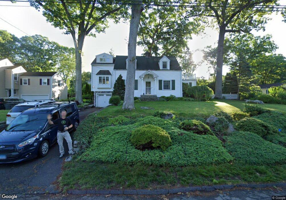 36 Brantwood Ln, Stamford, CT 06903 - photo 1