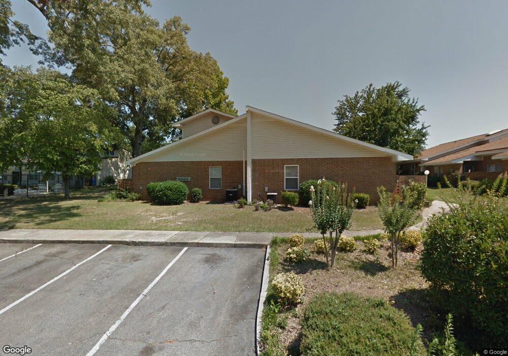 301 Westcliff Cir D, Warner Robins, GA 31088 - photo 1