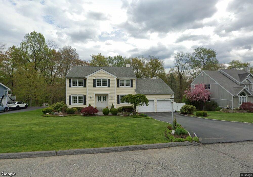 2912 Farm Walk Rd, Yorktown Heights, NY 10598 - photo 1
