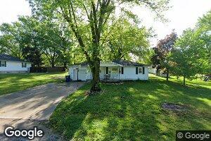 305 S Locust Ave, Smithton, MO 65350