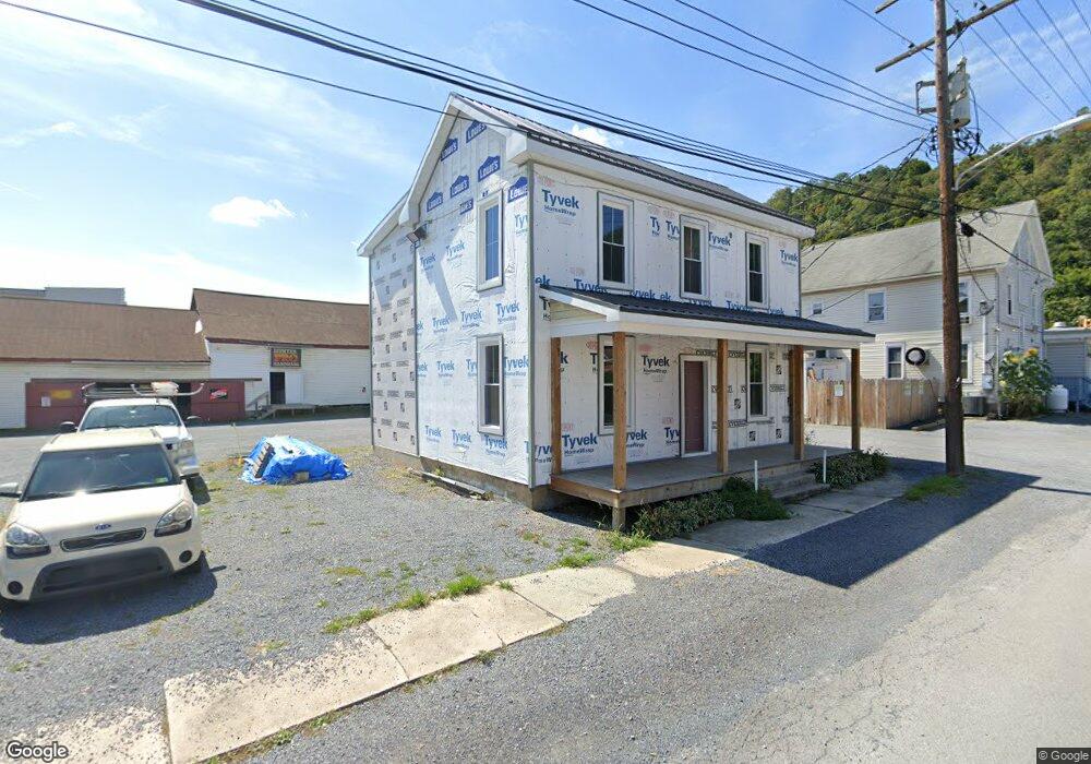 92 Union St, Berkeley Springs, WV 25411 - photo 1