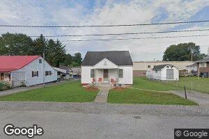 363 Orchard Ave, Hamlin, WV 25523