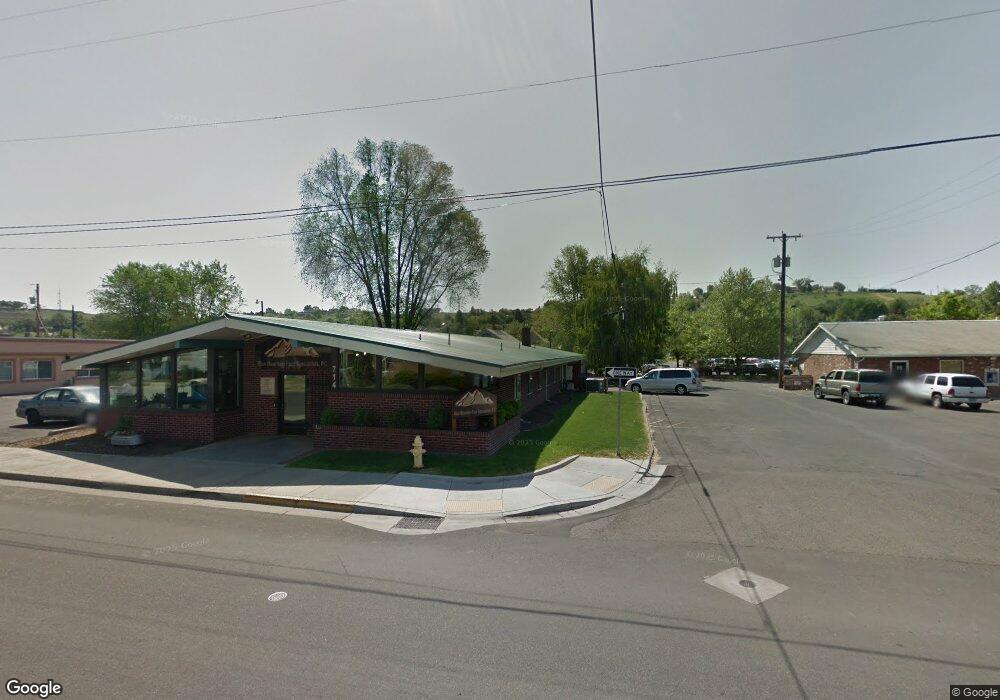 312 SW 8th St, Pendleton, OR 97801 - photo 1