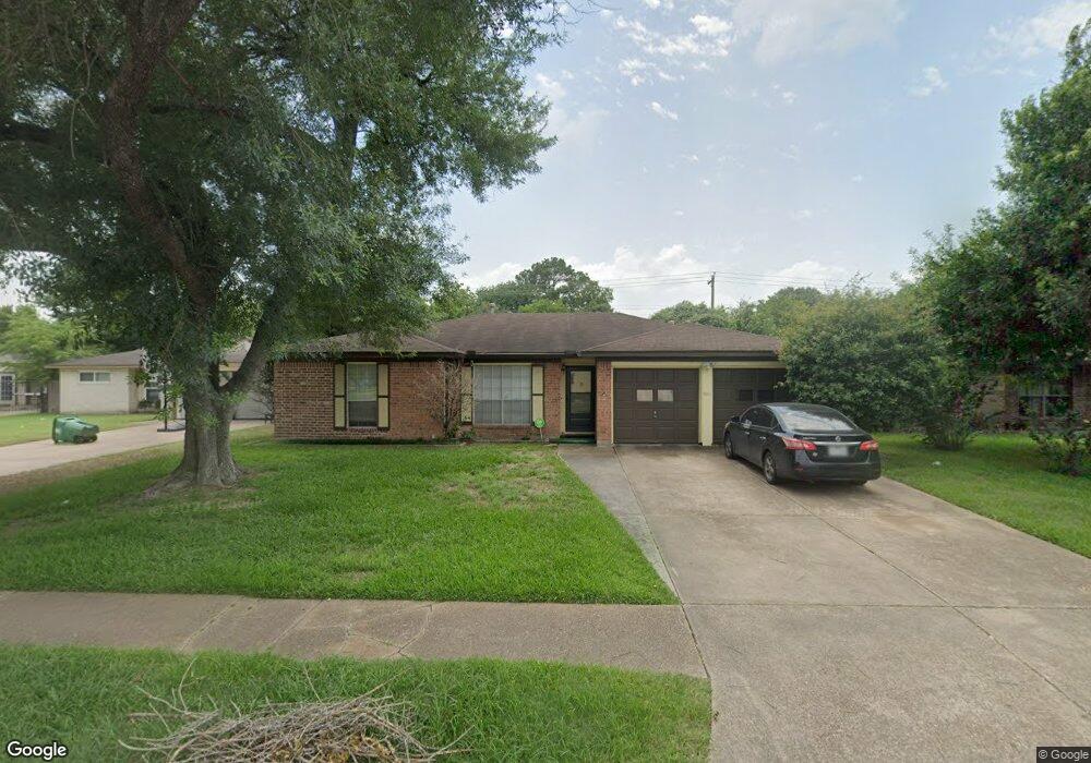 9011 Glen Shadow Dr, Houston, TX 77088 - photo 1