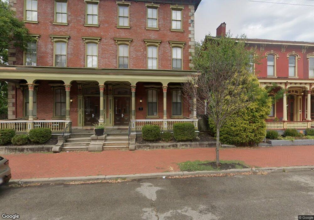 1110 Sheffield St unit 302, Pittsburgh, PA 15233 - photo 1